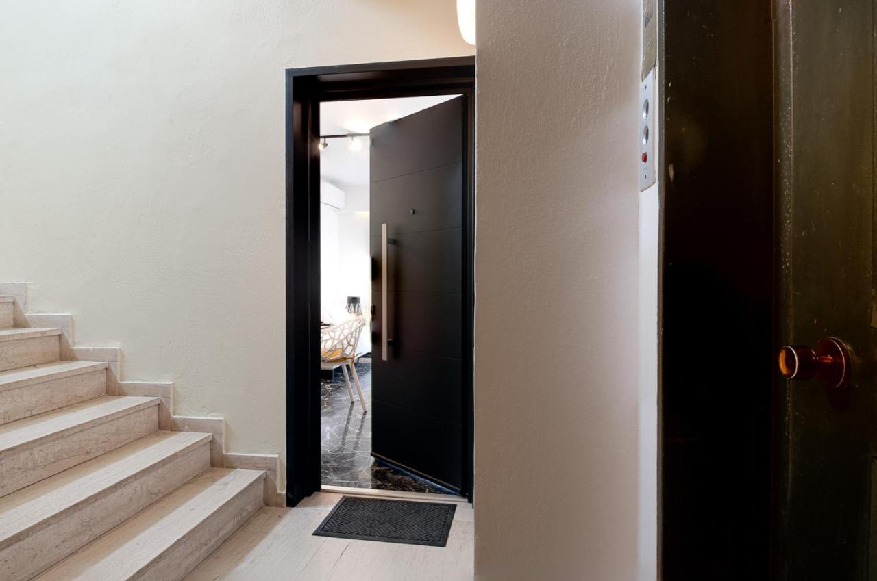 Lux Apt Next To Port & City Center Heraklion  Exterior photo